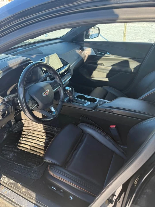 2022 Cadillac CT4 - Image 5 of 15