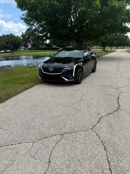 2022 Cadillac CT4 - Image 2 of 15