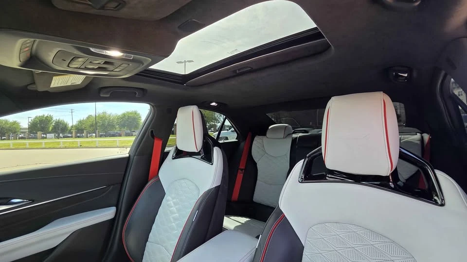 2022 Cadillac CT4-V - Image 13 of 14