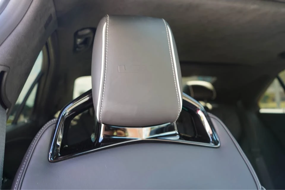 2022 Cadillac CT4-V Blackwing - Image 8 of 17