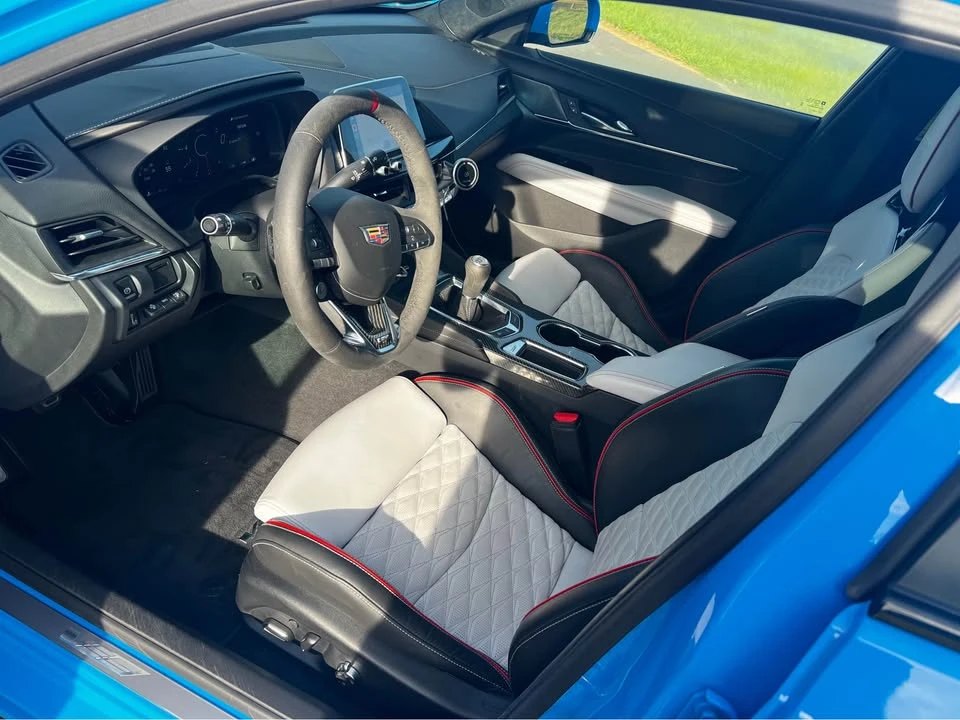 2022 Cadillac CT4-V Blackwing - Image 9 of 18