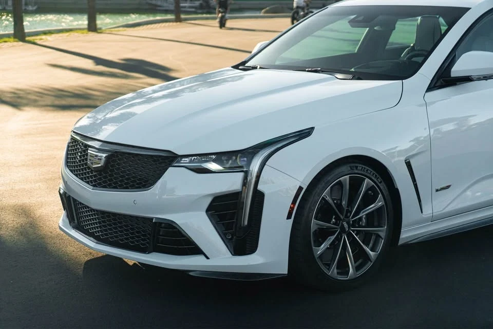 2022 Cadillac CT4-V Blackwing - Image 8 of 10