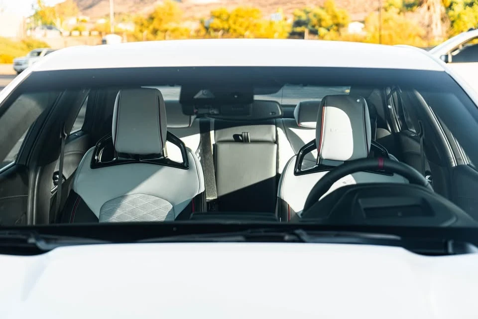 2022 Cadillac CT4-V Blackwing - Image 5 of 10