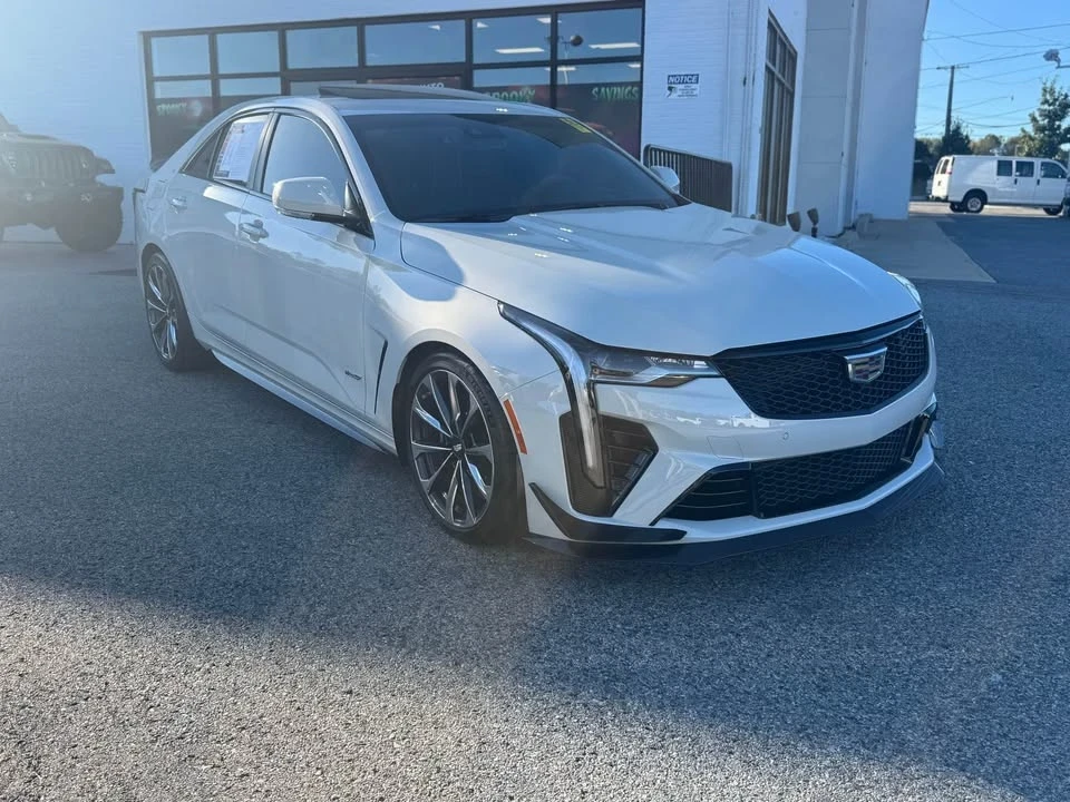 2022 Cadillac CT4-V Blackwing - Image 2 of 8