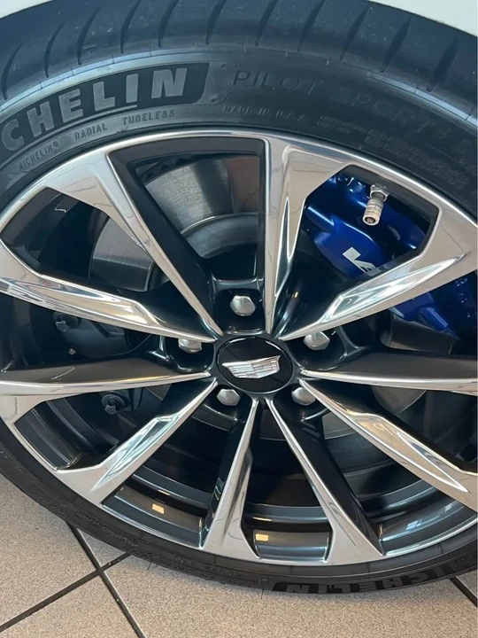 2022 Cadillac CT4-V Blackwing - Image 16 of 19