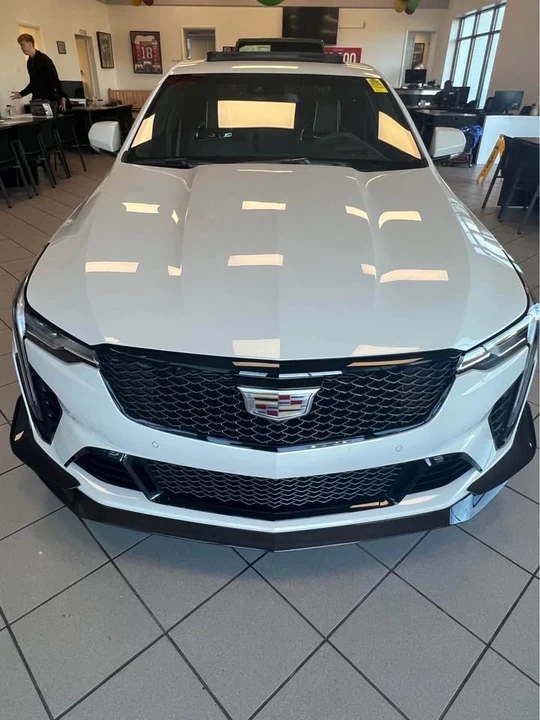2022 Cadillac CT4-V Blackwing - Image 5 of 19