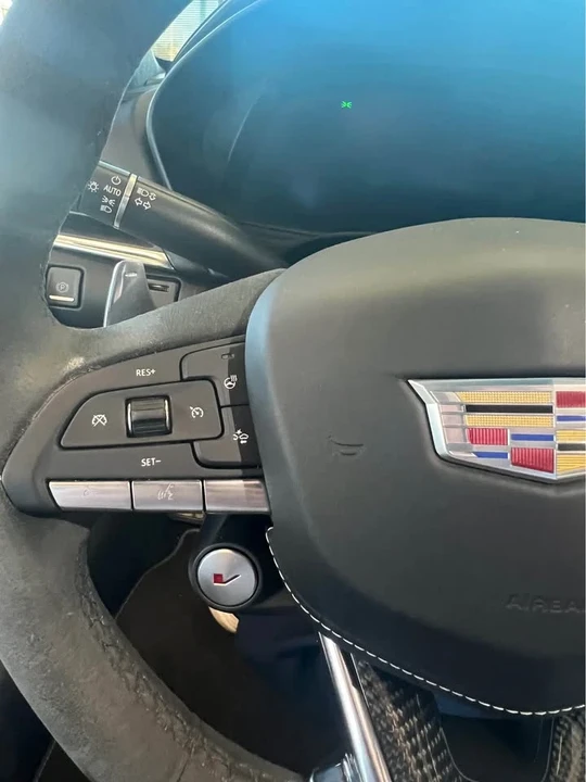 2022 Cadillac CT4-V Blackwing - Image 10 of 19