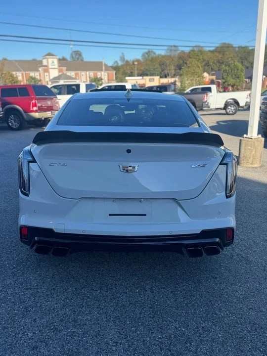 2022 Cadillac CT4-V Blackwing - Image 5 of 8