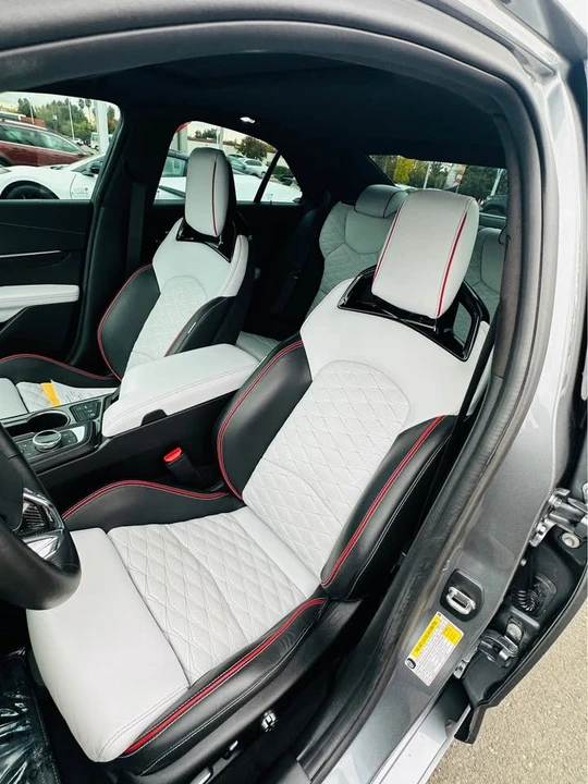 2022 Cadillac CT4-V Blackwing - Image 10 of 21