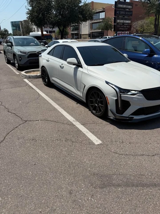 2022 Cadillac CT4-V Blackwing - Image 2 of 7
