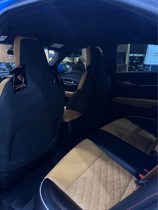 2022 Cadillac CT4-V Blackwing - Image 8 of 10