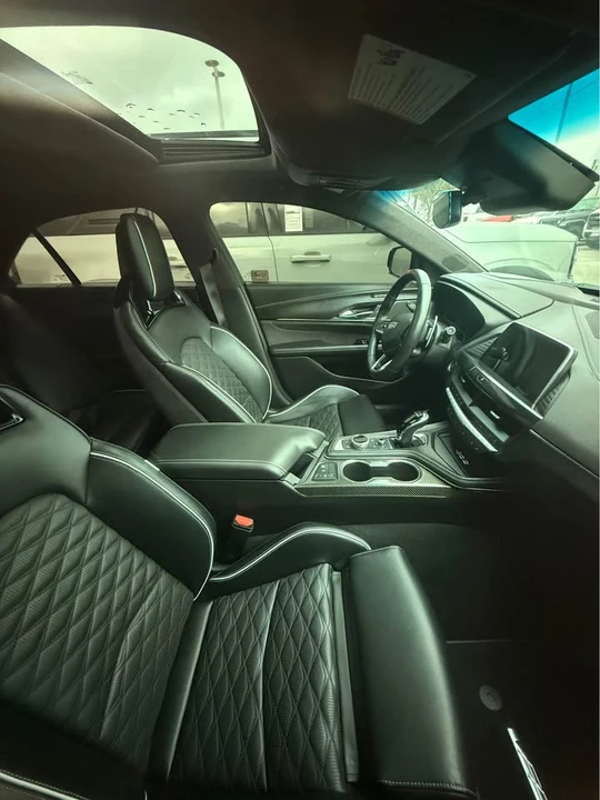 2022 Cadillac CT4-V Blackwing - Image 5 of 6