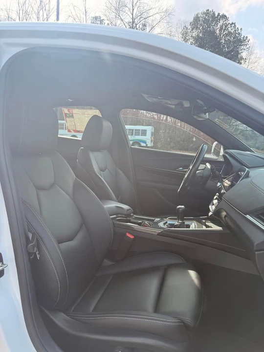 2022 Cadillac CT4-V Blackwing - Image 5 of 9