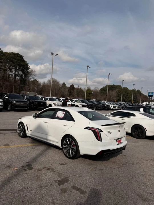 2022 Cadillac CT4-V Blackwing - Image 2 of 9
