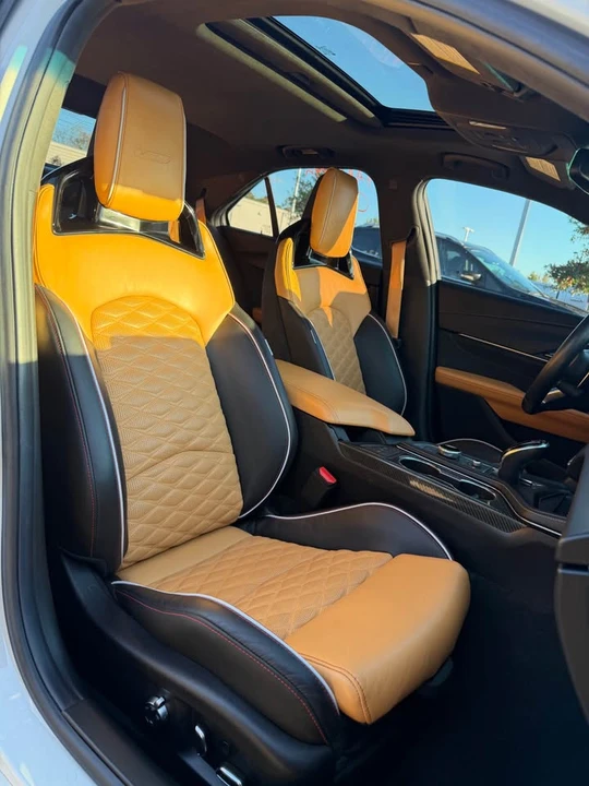 2022 Cadillac CT4-V Blackwing - Image 10 of 16