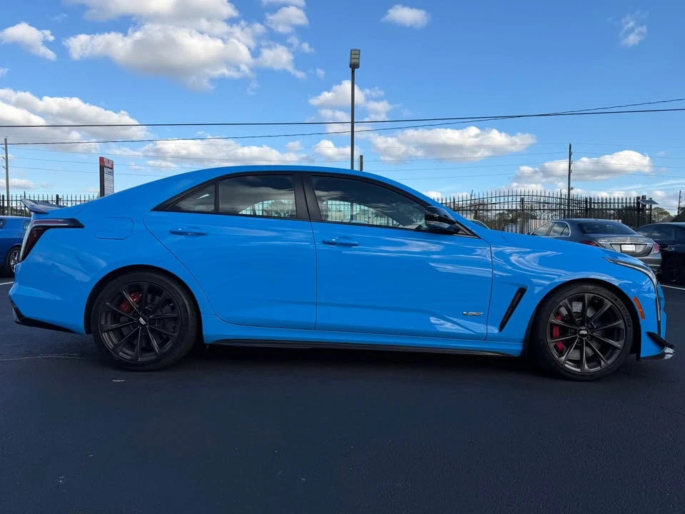 2022 Cadillac CT4-V Blackwing - Image 2 of 17