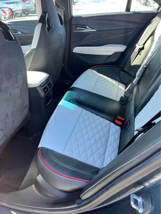 2022 Cadillac CT4-V Blackwing - Image 5 of 5