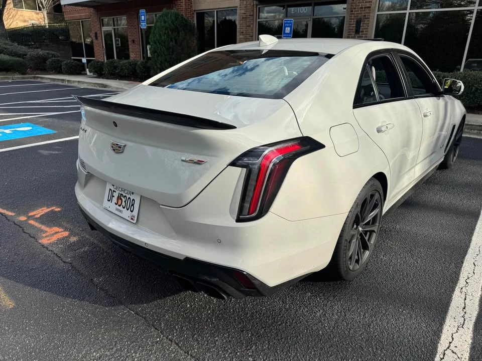 2022 Cadillac CT4-V Blackwing - Image 5 of 10