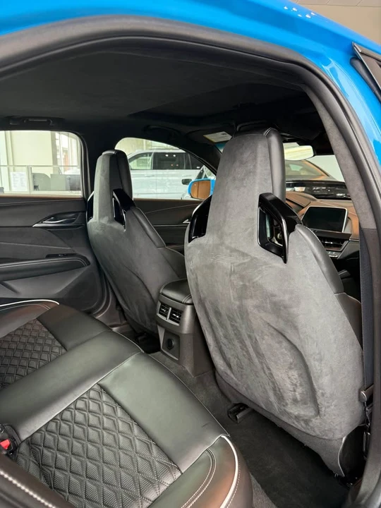 2022 Cadillac CT4-V Blackwing - Image 9 of 19