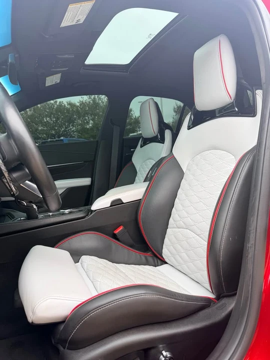 2022 Cadillac CT4-V Blackwing - Image 6 of 11