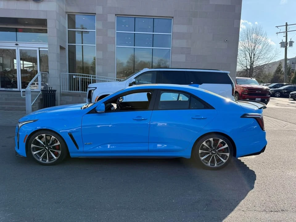 2022 Cadillac CT4-V Blackwing - Image 2 of 9