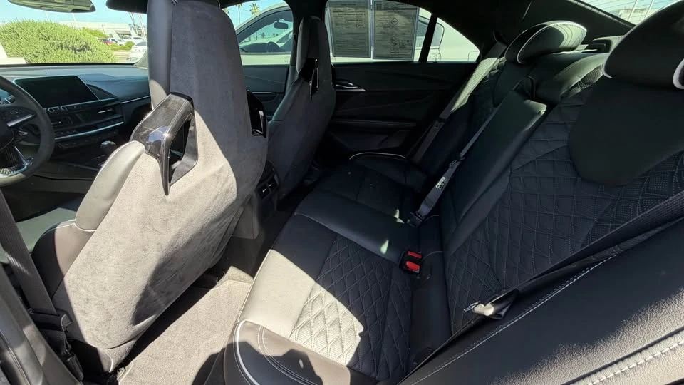 2022 Cadillac CT4-V Blackwing - Image 10 of 11