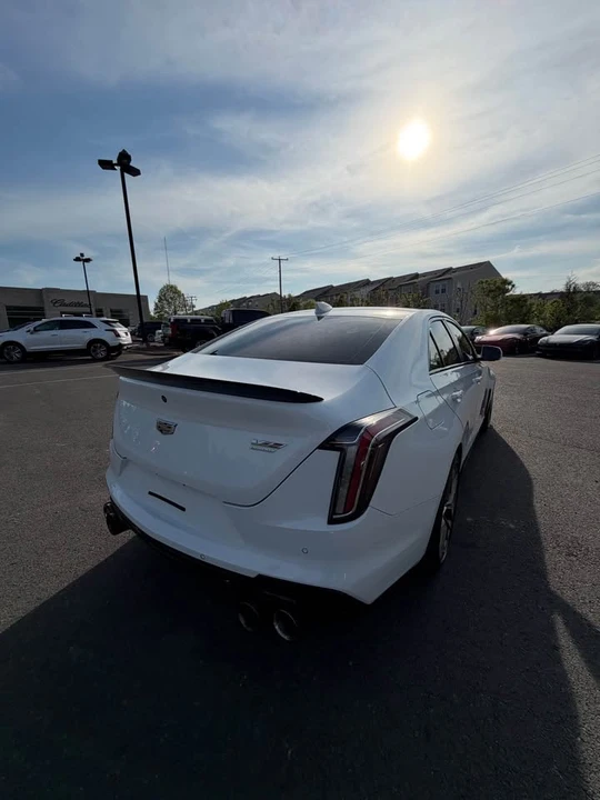 2022 Cadillac CT4-V Blackwing - Image 5 of 11