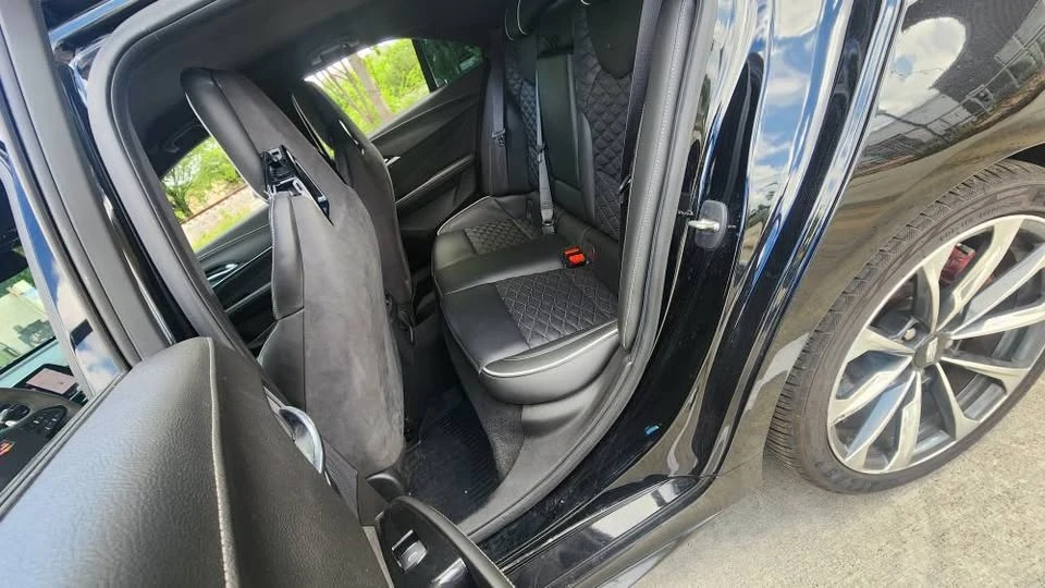 2022 Cadillac CT4-V Blackwing - Image 10 of 11