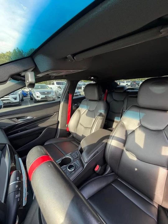 2022 Cadillac CT4-V Blackwing - Image 9 of 11
