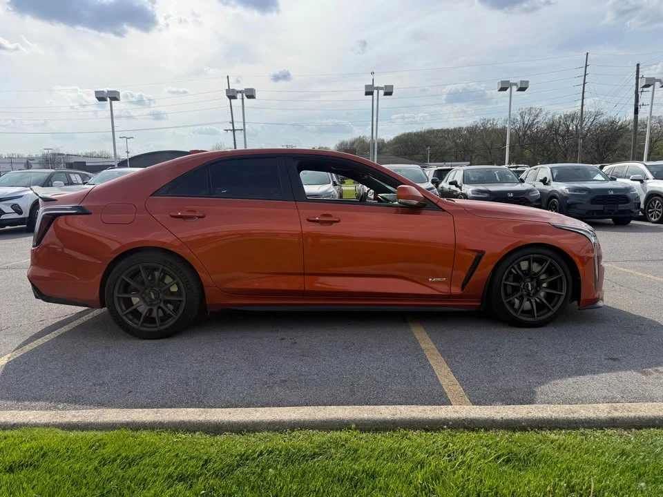 2022 Cadillac CT4-V Blackwing - Image 5 of 17