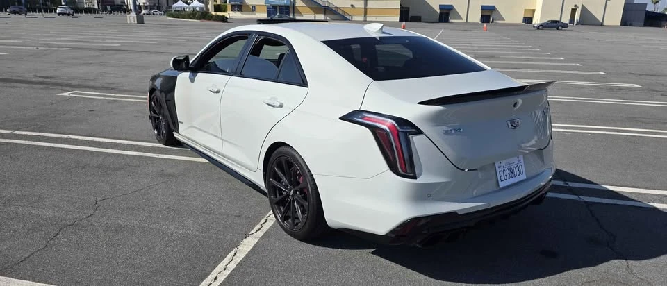 2022 Cadillac CT4-V Blackwing - Image 3 of 11