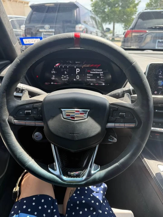 2022 Cadillac CT4-V Blackwing - Image 10 of 11