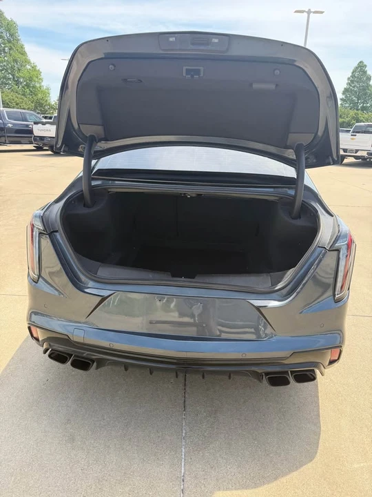 2022 Cadillac CT4-V Blackwing - Image 5 of 11