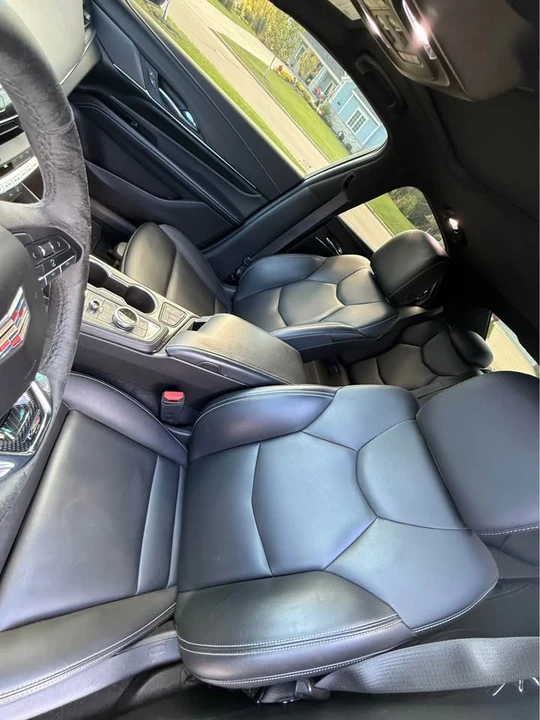2022 Cadillac CT4-V Blackwing - Image 8 of 10