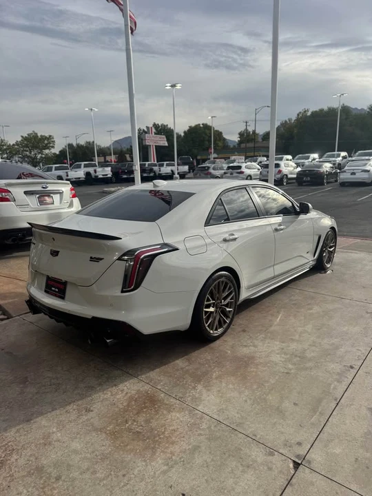 2022 Cadillac CT4-V - Image 3 of 13