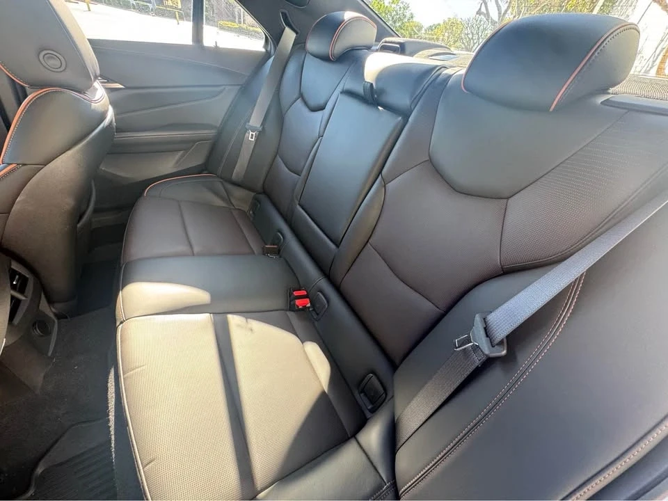 2022 Cadillac CT4-V - Image 11 of 12