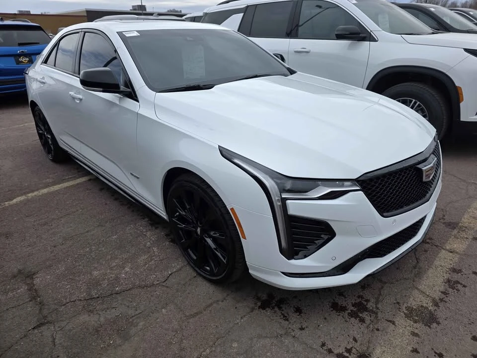 2022 Cadillac CT4-V - Image 5 of 11