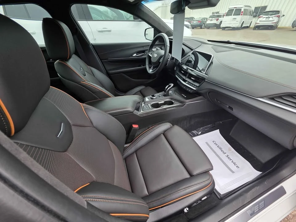 2022 Cadillac CT4-V - Image 6 of 11