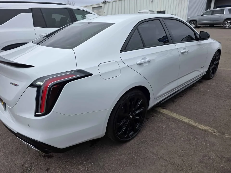 2022 Cadillac CT4-V - Image 4 of 11
