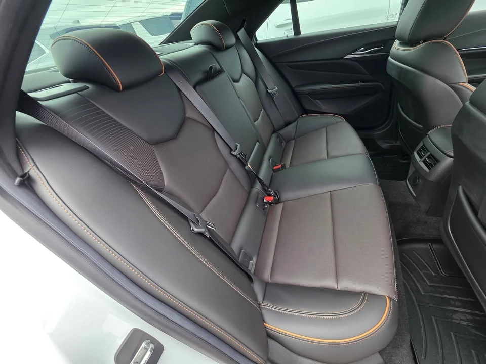 2022 Cadillac CT4-V - Image 9 of 11
