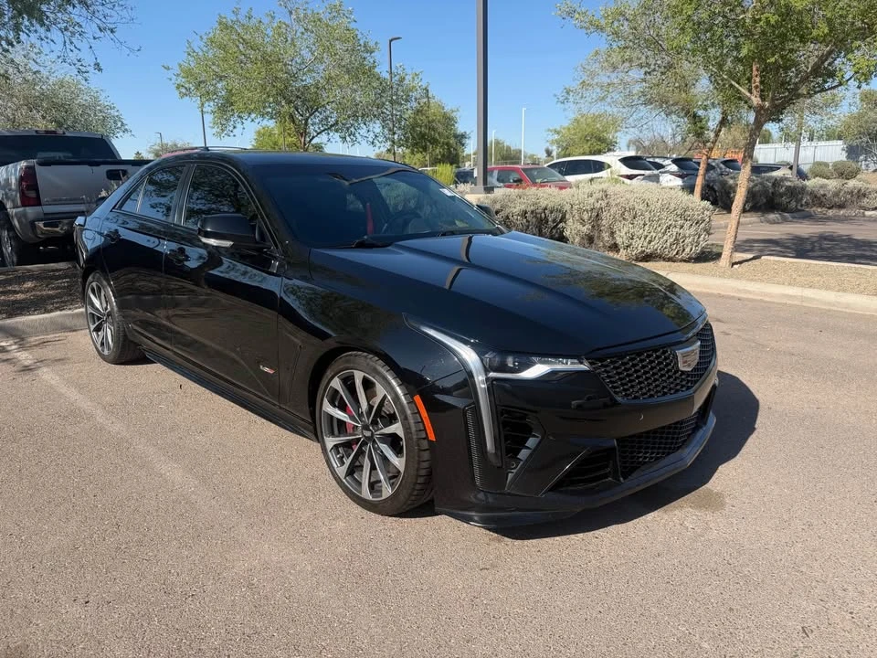 2022 Cadillac CT4-V - Image 2 of 12