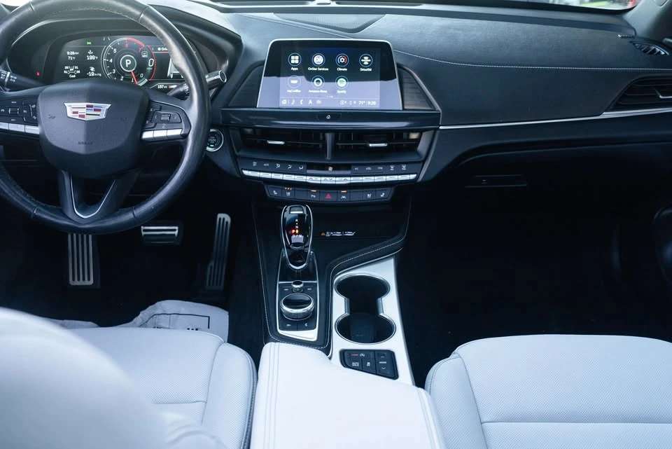 2022 Cadillac CT4 - Image 18 of 20