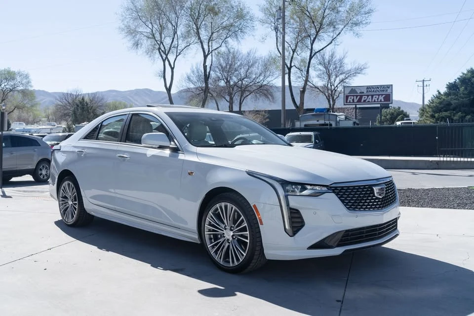 2022 Cadillac CT4 - Image 5 of 20