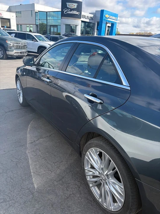 2022 Cadillac CT4 - Image 4 of 9