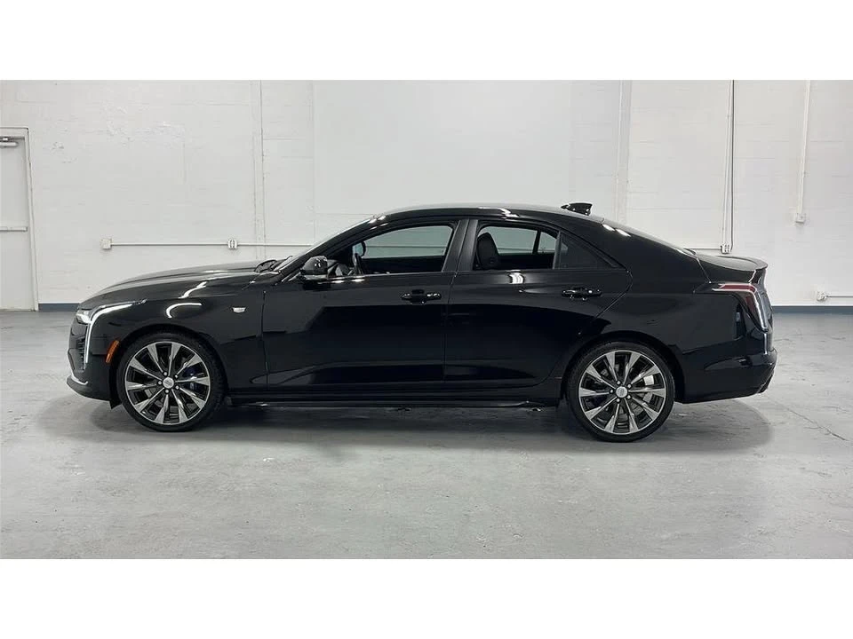 2022 Cadillac CT4 - Image 5 of 19
