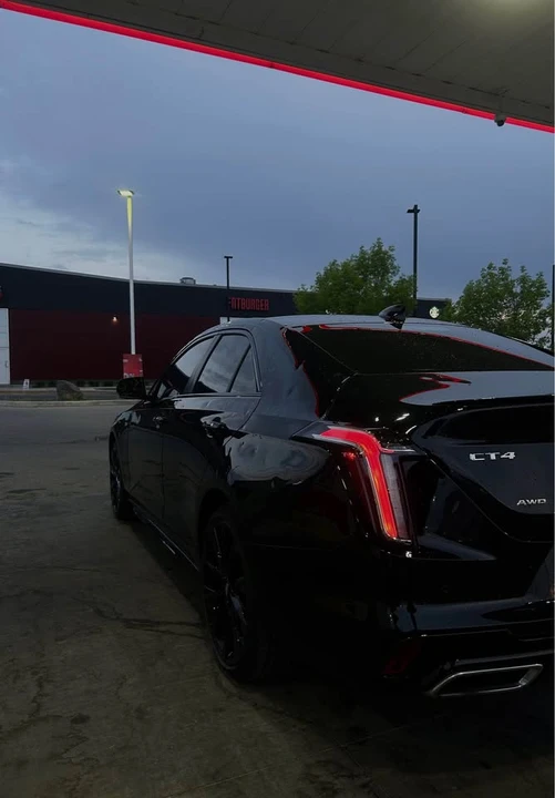 2022 Cadillac CT4 - Image 2 of 4