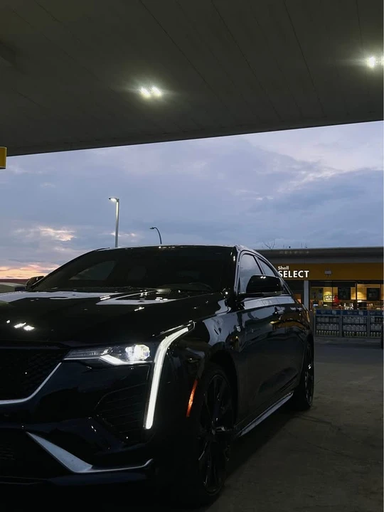 2022 Cadillac CT4 - Image 3 of 4