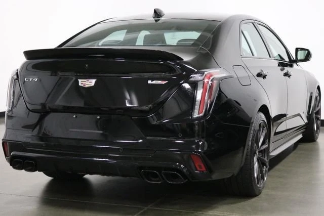 2022 Cadillac CT4-V - Image 11 of 20