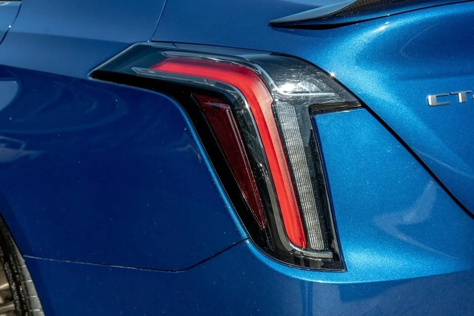 2022 Cadillac CT4-V - Image 8 of 20
