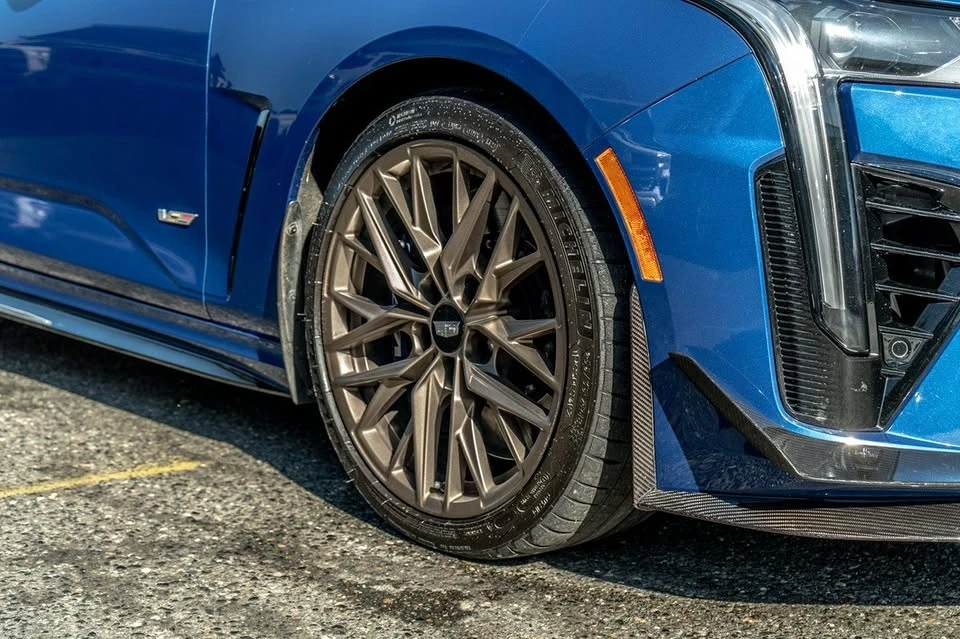 2022 Cadillac CT4-V - Image 13 of 20